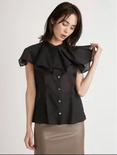 【新品】SNIDEL スナイデル　スクエアカラーブラウス