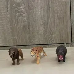 Item thumbnail for item fd649b06-28de-4bf2-a104-8ce585c2c2be