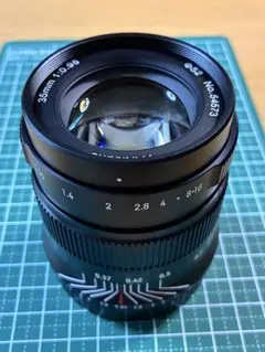 【週末限定価格】7Artisans 35mm F0.95 Zマウントのサムネイル