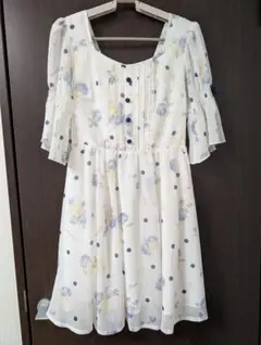 LIZLISA 花柄＆水玉シフォンワンピース サイズ０ 新品未使用 ベルト付き