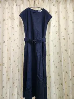【新品】ワンピース　ベルト付　ペチコート付　GLOBAL WORK