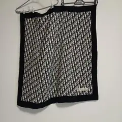 わんこ様専用Christian Dior シルクスカーフ ロゴトロッター総柄黒系