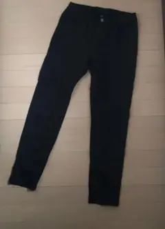 ★ユニクロ★黒い長ズボン サイズ150