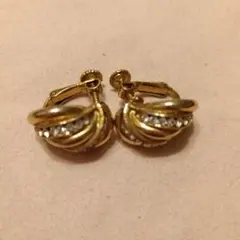 ゴールドトーン クリスタル装飾 イヤリング