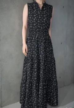 nagisa sparkle embroidery dress ネイビー - メルカリ