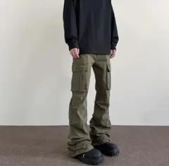 SIDE PLEATS FLARED CARGO PANTS