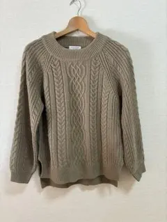 anyFAM ケーブル編みニット 長袖 ベージュ
