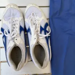 ムーンスターランニングシューズ 収納袋付き(体育館シューズ)23.5cm