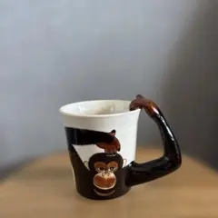 新品未使用　アニマルマグカップ　オラウータンハンドメイド