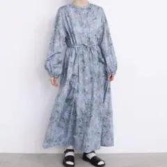 アトリエドゥサボン/まぎれこむフルーツとおはなのプリントワンピース