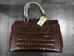 値下げ！JRA認定クロコダイルハンドバッグ - メルカリ