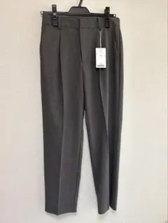 シンプルグレースラックス〈新品タグ付き〉