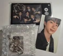 BTS ARIRANG 特典 フォトカードホルダー＋JINトレカ•キーホルダー