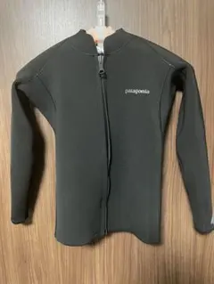 【専用】patagonia Lサイズ タッパー パタゴニア 2026年最新】パタゴニア タッパーの人気アイテム - メルカリ