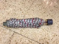 折りたたみ傘 グレーと緑のチェック柄