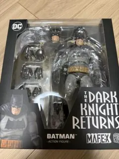 MAFEX バットマン ダークナイト・リターンズ No.106のサムネイル