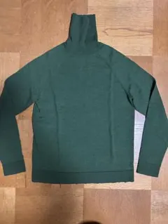 ユニクロ エクストラファインメリノ タートル