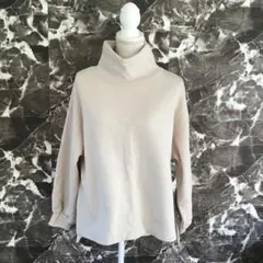 earthmusic＆エコロジー ネックトレーナー