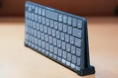 【超便利！】Keys-To-Go 2用の傾斜＆自立スタンドのサムネイル