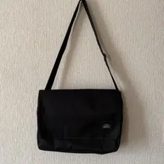 Item thumbnail for item f955bf8e-46d0-4d2d-9cc6-0b85a94c1851