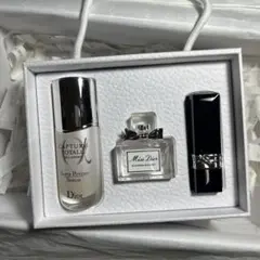 2025年最新】dior 香水 サンプル セットの人気アイテム - メルカリ