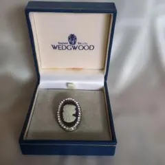 WEDGWOOD カメオ ブローチ ストーン付き