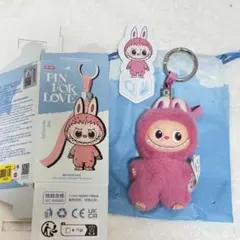 POPMART THE MONSTER PIN FOR LOVE ラブブ　Q