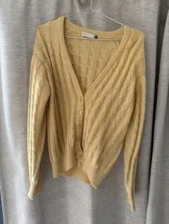 Burberrys ケーブル編み Vネックセーター M イエロー