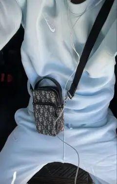 Dior ショルダーバッグ スマホショルダー