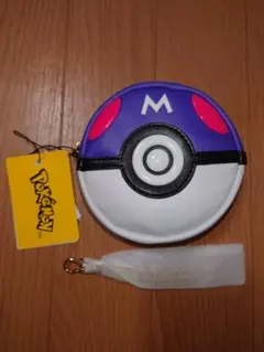 MARY QUANT モンスターボール ダイカット ポーチ