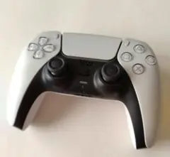 PlayStation 5 DualSense ワイヤレスコントローラー