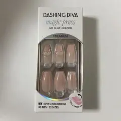 DASHING DIVA Magic Press ピンク　ハート　ネイルチップのサムネイル