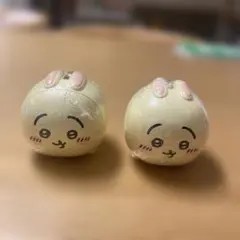 ちいかわ　うさぎ　貯金箱