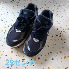 New Balance 2002rスニーカー