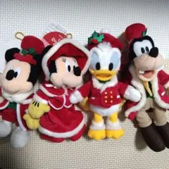 ディズニーランド　クリスマス　ぬいぐるみバッジ