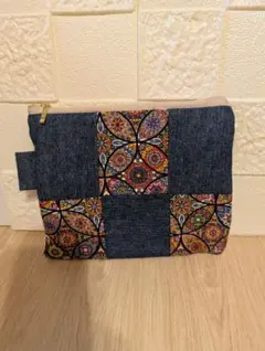 ハンドメイド**デニムパッチワークポーチ**