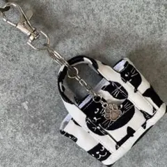 Item thumbnail for item 6adbf6c0-01e7-4be4-a73a-68a897accaf4