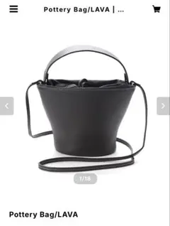 ★美品★ayako アヤコ レザーショルダーバッグ 巾着 ライトブルー コートを着ても身軽にお出かけできる。小さいのに収納力抜群