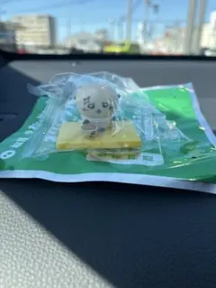 ちいかわ×松屋　オリジナルフィギュア　鬼辛カレー　ラッコ