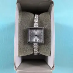 未使用品　美品　レディース腕時計　シルバー　ザ・クロックハウス　Ｓサイズ用のサムネイル
