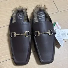 【新品、タグ付き】SEASON REASON ファー付きローファー　スリッポン