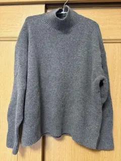 UNIQLO モックネックニット