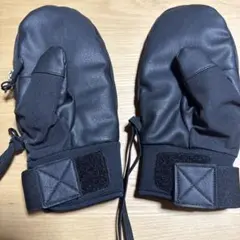 Item thumbnail for item ae579c77-9e6a-4936-91dc-a70fee65abe9