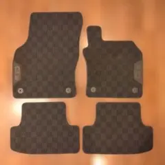 極美品 純正品Audi Q5 (FY) コンフォートプラス フロアマット - メルカリ