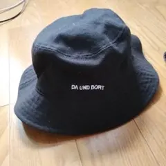 バケットハット 黒　ハニーズ