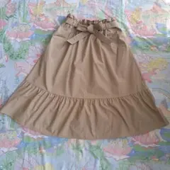 ユニクロ UNIQLO ベージュ フレアスカート リボン付き