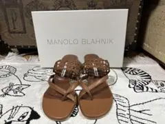 MANOLO BLAHNIK マノロブラニク　サンダルのサムネイル