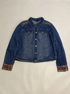 Item thumbnail for item 984b3279-2442-41eb-8411-f142fcacf159