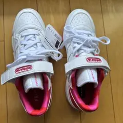 adidas marimekko ホワイト/レッド スニーカー