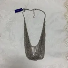 チェーン デザインネックレス ☆襟周りに圧倒的な存在感☆動きがあって綺麗